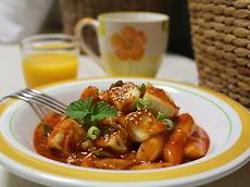  두부떡볶이... 두부를더해 맛과 영양..