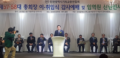 9999F43B5C3C3E4D0A7C9B