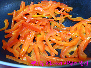 더블클릭을 하시면 이미지를 수정할 수 있습니다