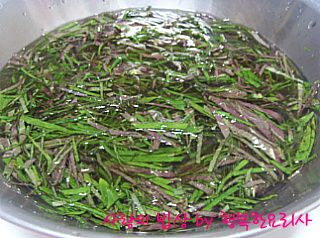 더블클릭을 하시면 이미지를 수정할 수 있습니다