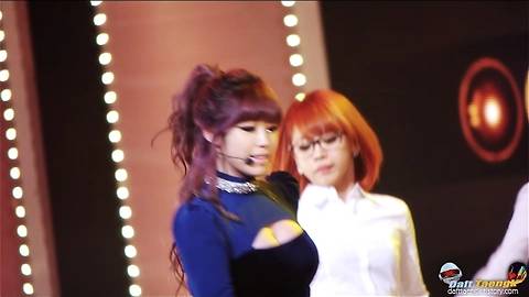 2011/12/30 KBS 가요대축제 전효성 - 샤이보이 + 사랑은 Move 직캠 이미지