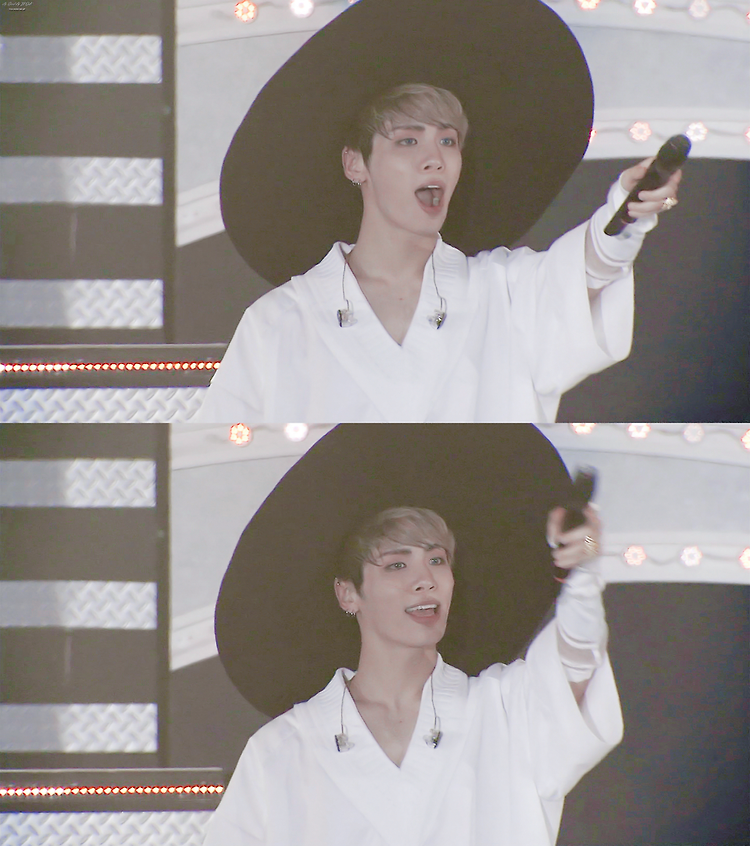 150430 Jonghyun @ Especial 'SHINee World 2014 ~I'm Your Boy~ Special Edition in Tokyo Dome' en Music On. ?fname=http%3A%2F%2Fcfile24.uf.tistory