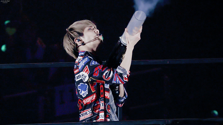 150430 Jonghyun @ Especial 'SHINee World 2014 ~I'm Your Boy~ Special Edition in Tokyo Dome' en Music On. ?fname=http%3A%2F%2Fcfile24.uf.tistory