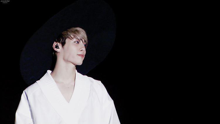 150430 Jonghyun @ Especial 'SHINee World 2014 ~I'm Your Boy~ Special Edition in Tokyo Dome' en Music On. ?fname=http%3A%2F%2Fcfile28.uf.tistory