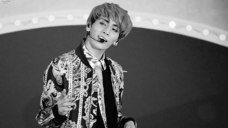 150430 Jonghyun @ Especial 'SHINee World 2014 ~I'm Your Boy~ Special Edition in Tokyo Dome' en Music On. ?fname=http%3A%2F%2Fcfile3.uf.tistory