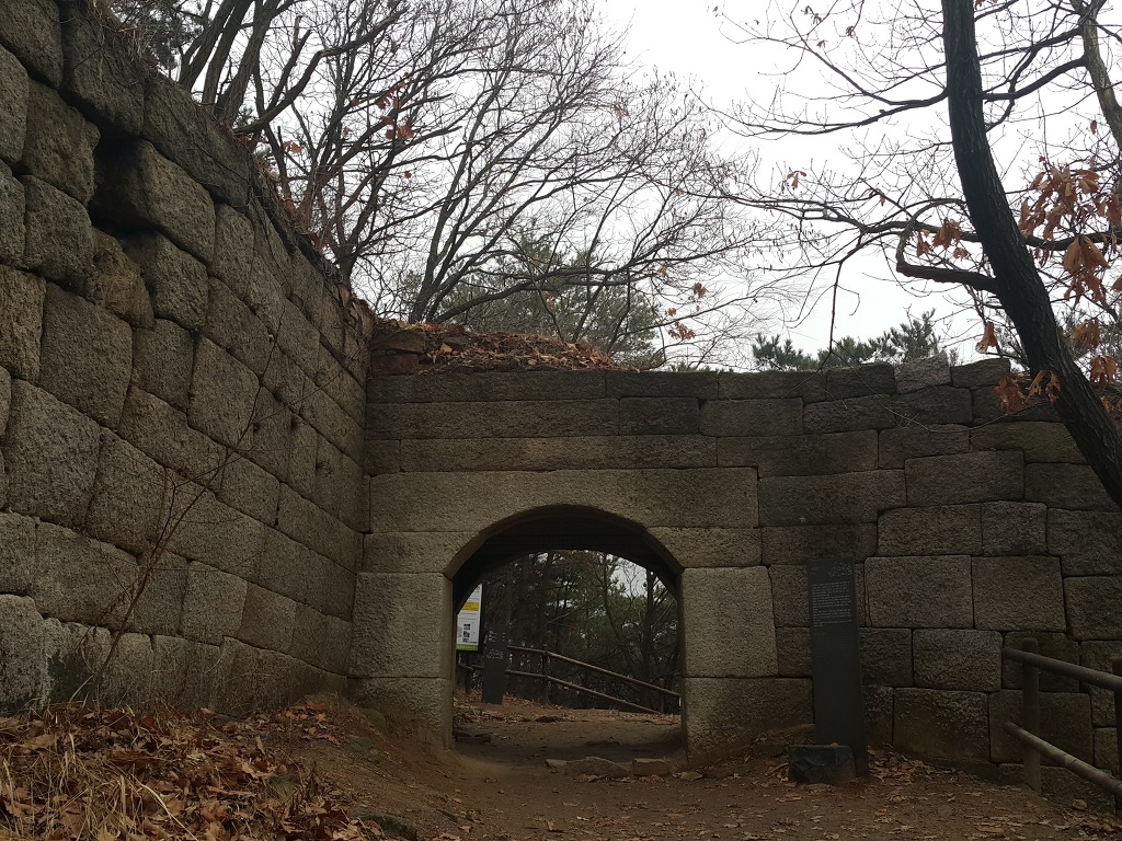 984-16-3 (1/3) 북한산 4hr (서암문~중성문~대남문~구기분소)