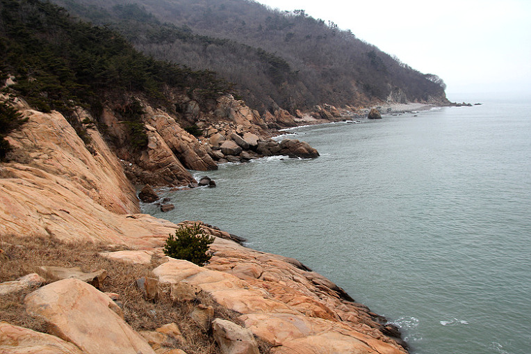 풍도 최고의 절경, '북배(붉바위)'와 '북배딴목'