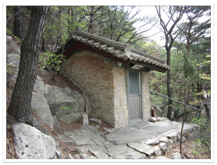 소나기 낙뢰 속., 염초봉 능선.