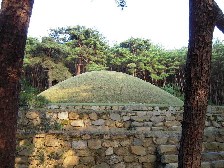 ♣ 신라 일성왕릉 ♣