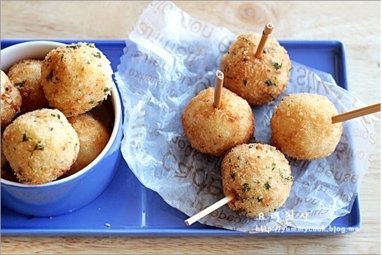 더블클릭을 하시면 이미지를 수정할 수 있습니다