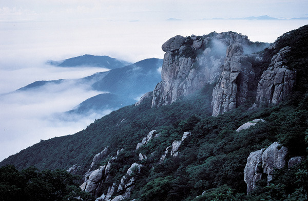 남해관광코스로 유명한 남해가볼만한곳 추천 금산38경과 보리암