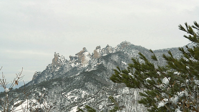 도봉산(1):도봉동탐방지원센터/도봉서원/구봉사/우이암--2013년01월22일