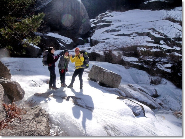 백화사에서 용출봉, 삼천사로..