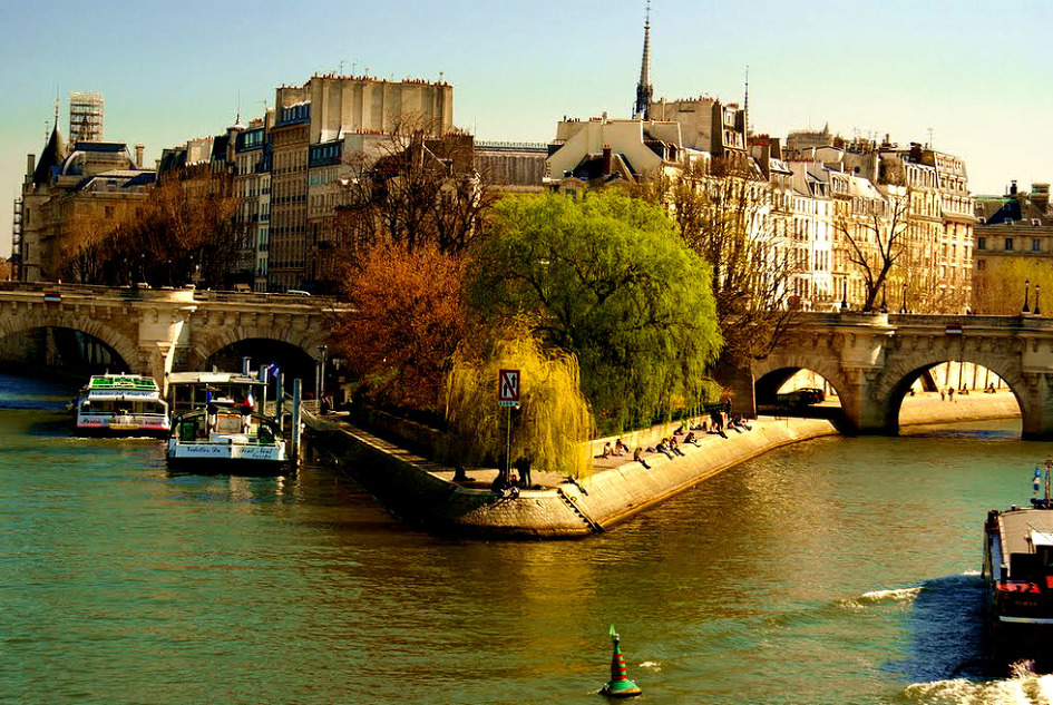 생 루이섬의 세느강변