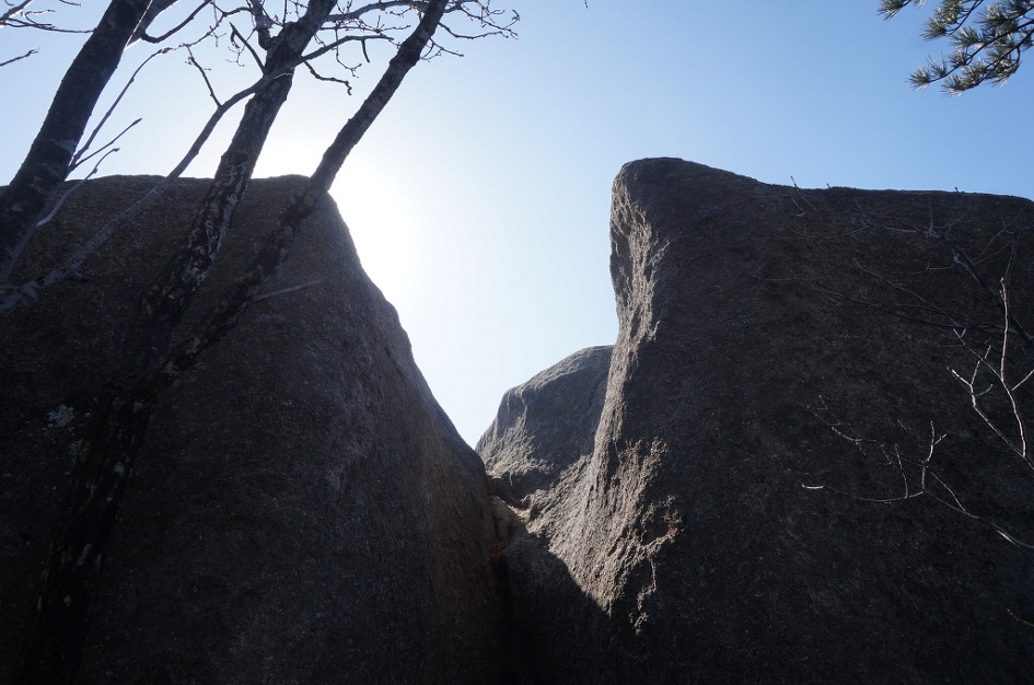희양산의 하얀 속살을 어루만지며,,,