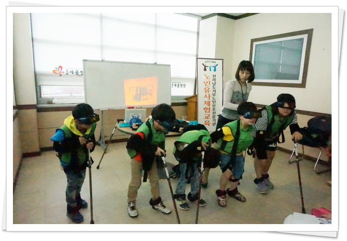 더블클릭을 하시면 이미지를 수정할 수 있습니다