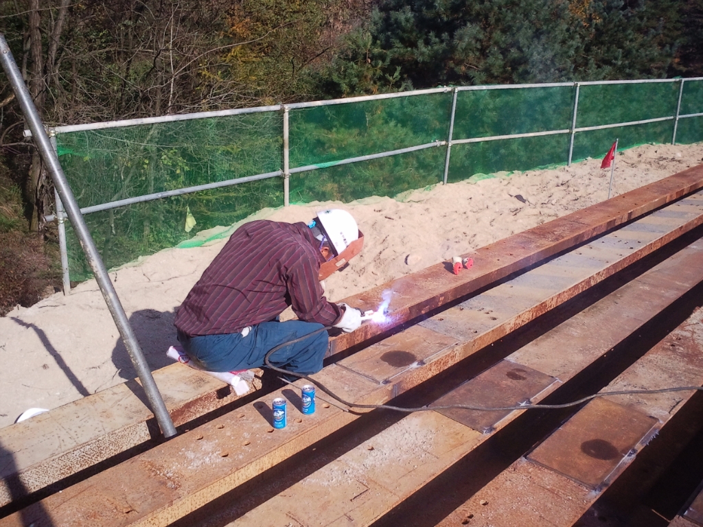 흙막이 가시설 1. 파일 연결