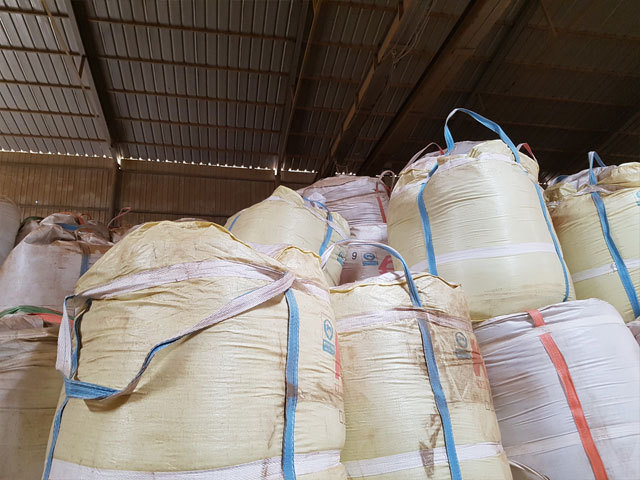 질석[蛭石 Vermiculite 버미큘라이트]란?친환경유기농자재-질석의 특징 제품규격및 사용량 - 비금속광물[非金屬鑛物] - 비 ...