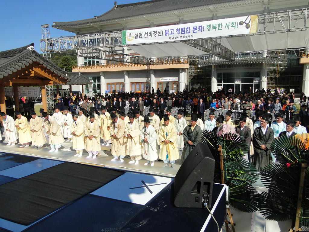 더블클릭을 하시면 이미지를 수정할 수 있습니다