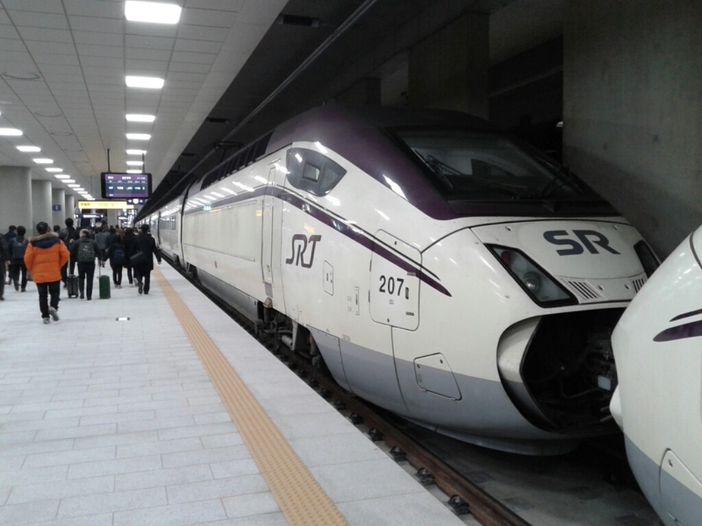 [SRT] 사진들~ - 철도차량 (고속,일반) - Rail+ 철도동호회