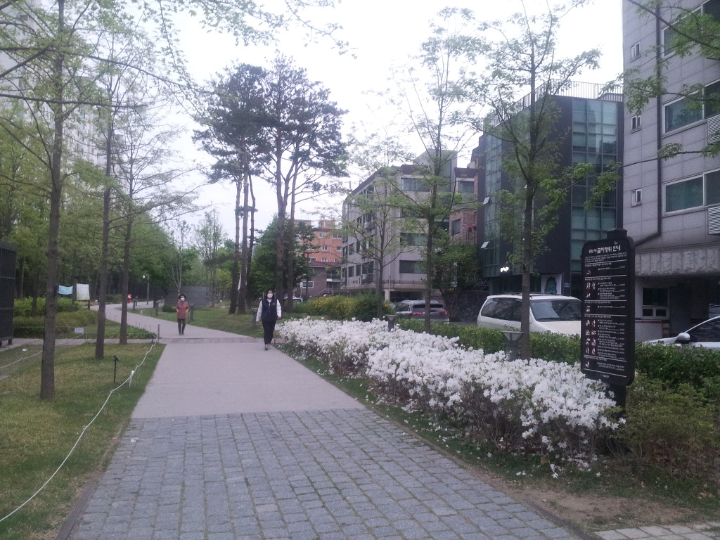 더블클릭을 하시면 이미지를 수정할 수 있습니다