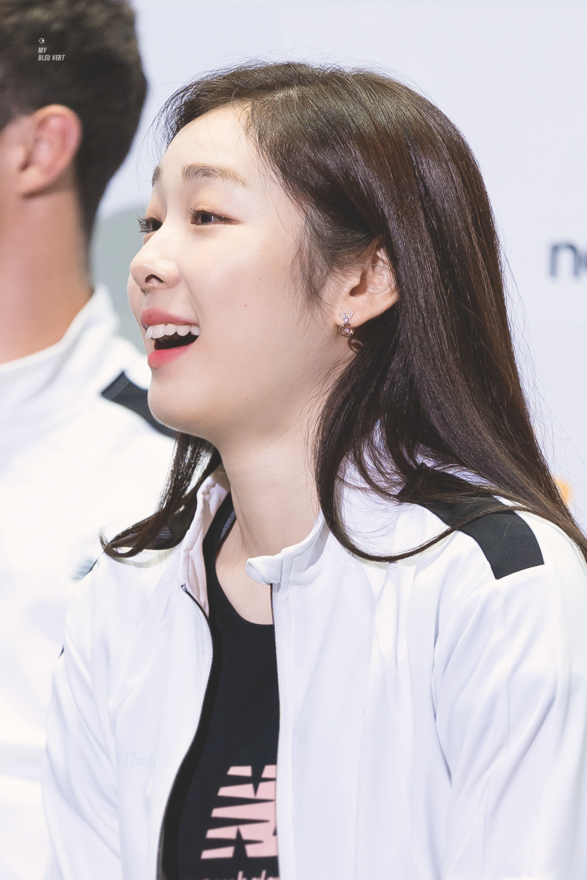 [김연아] 오늘 연아 아이스쇼 짤모음 ㅠㅠㅠㅠ - 욕망분출 - ＊여성시대＊ 차분한 20대들의 알흠다운 공간