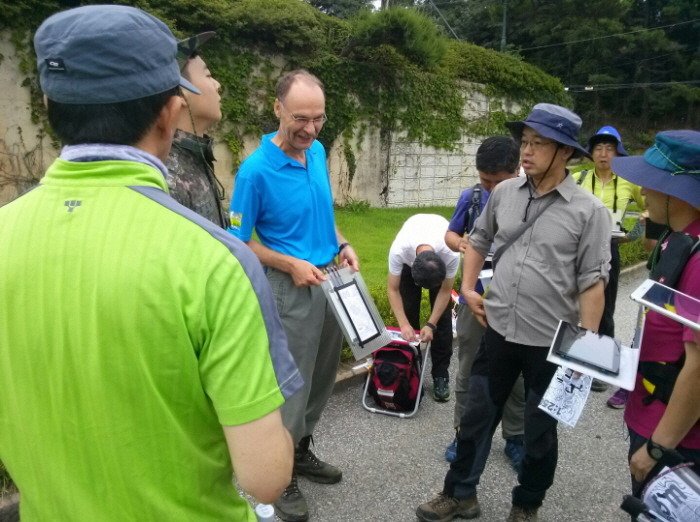 더블클릭을 하시면 이미지를 수정할 수 있습니다