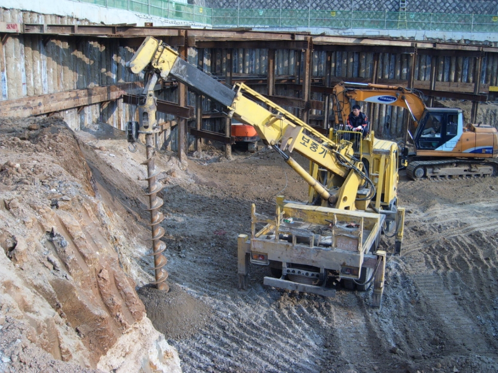 흙막이 가시설 8. 렉카 설치