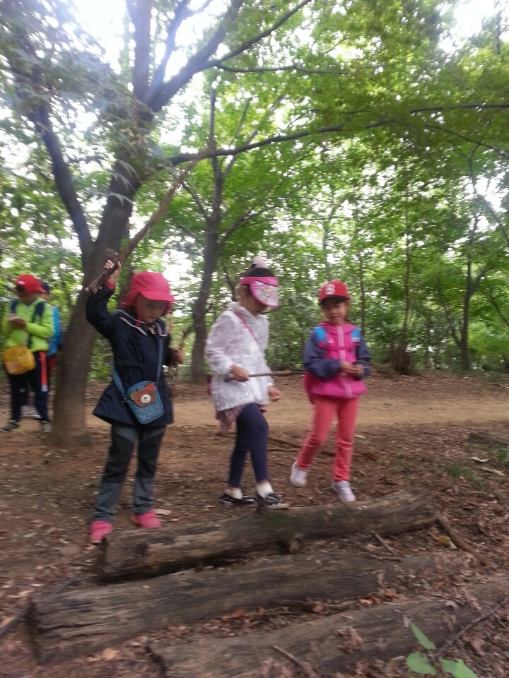 더블클릭을 하시면 이미지를 수정할 수 있습니다