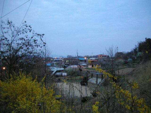 2002년4월 마을과 저수지 풍경 - 남창마을 사진 자료실 - 남창마을