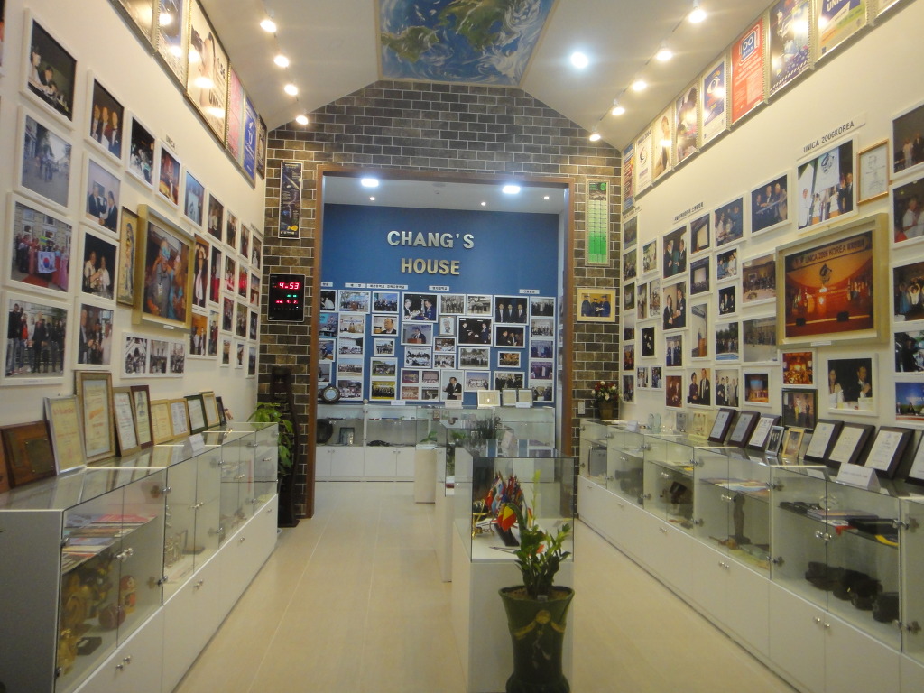 더블클릭을 하시면 이미지를 수정할 수 있습니다