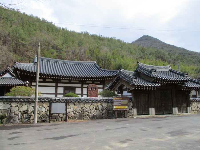 더블클릭을 하시면 이미지를 수정할 수 있습니다