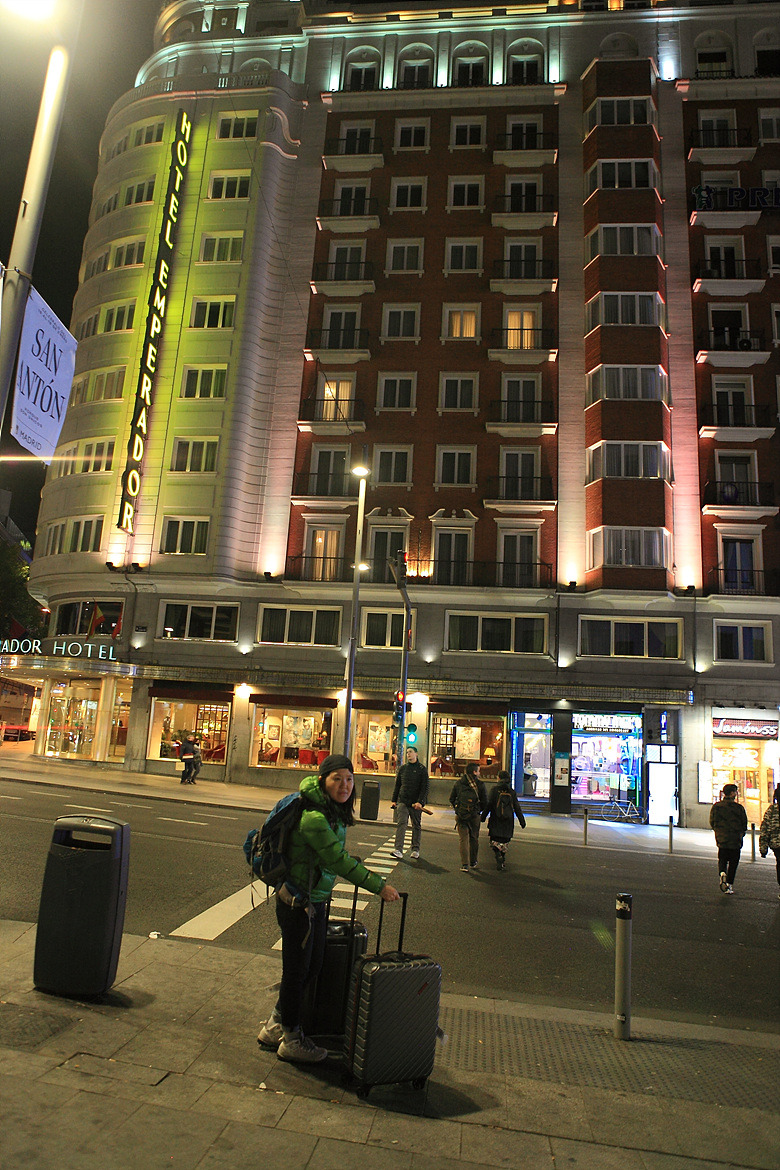 더블클릭을 하시면 이미지를 수정할 수 있습니다