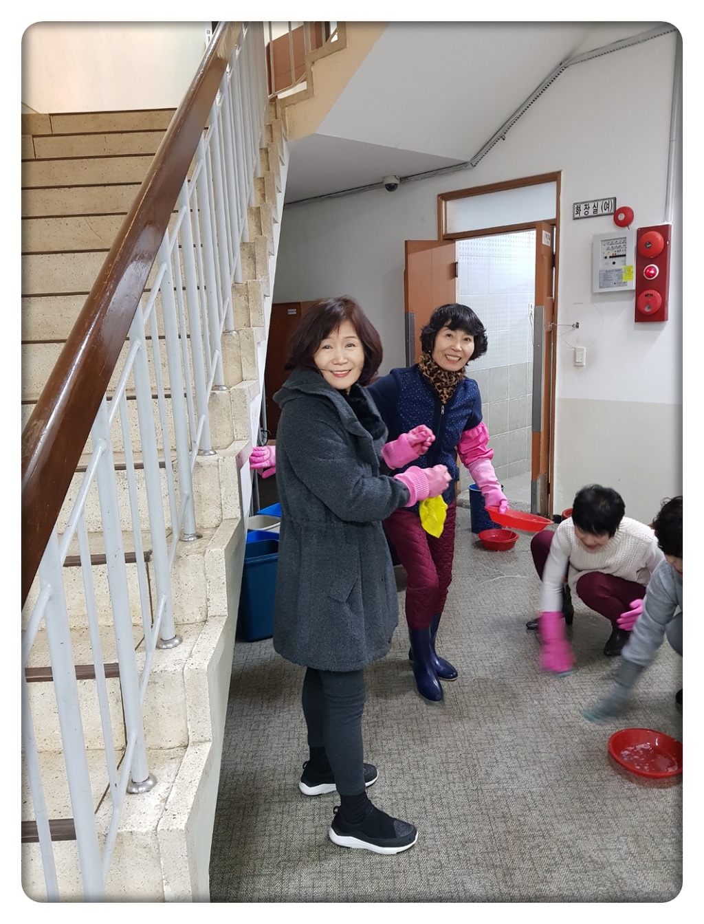 더블클릭을 하시면 이미지를 수정할 수 있습니다
