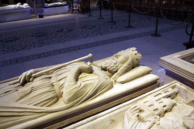 더블클릭을 하시면 이미지를 수정할 수 있습니다