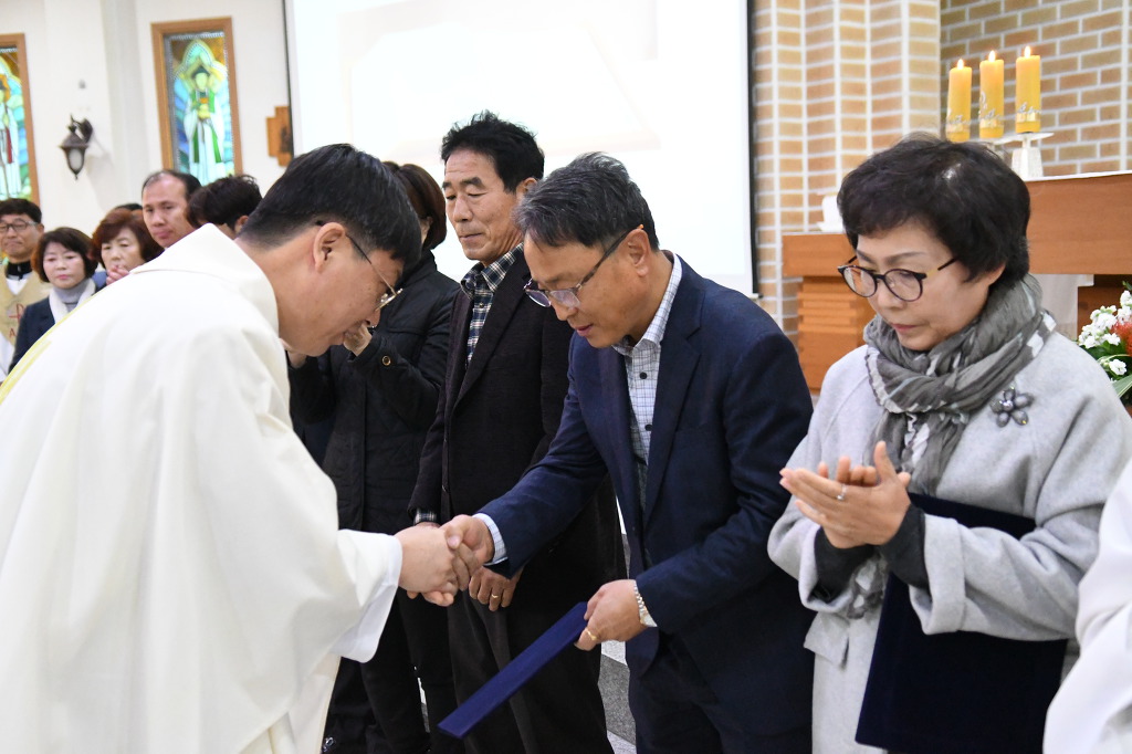 더블클릭을 하시면 이미지를 수정할 수 있습니다