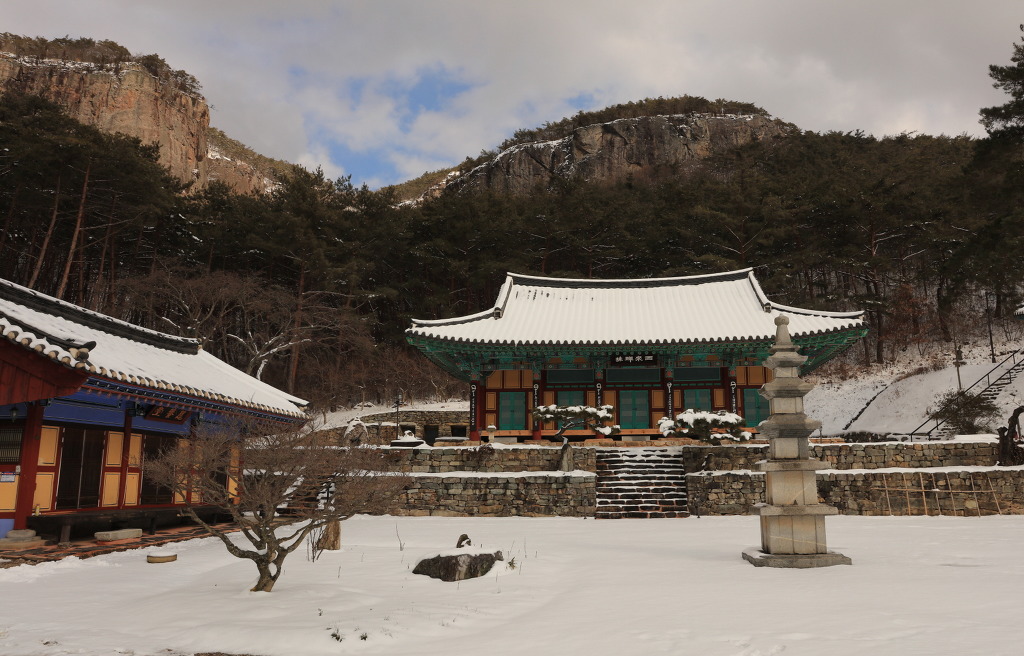 더블클릭을 하시면 이미지를 수정할 수 있습니다