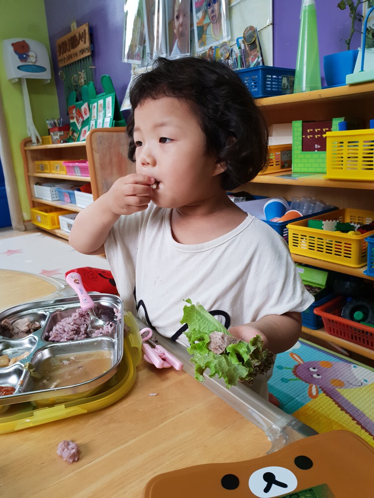 더블클릭을 하시면 이미지를 수정할 수 있습니다