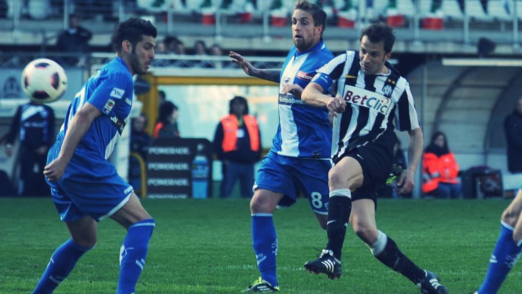 더블클릭을 하시면 이미지를 수정할 수 있습니다