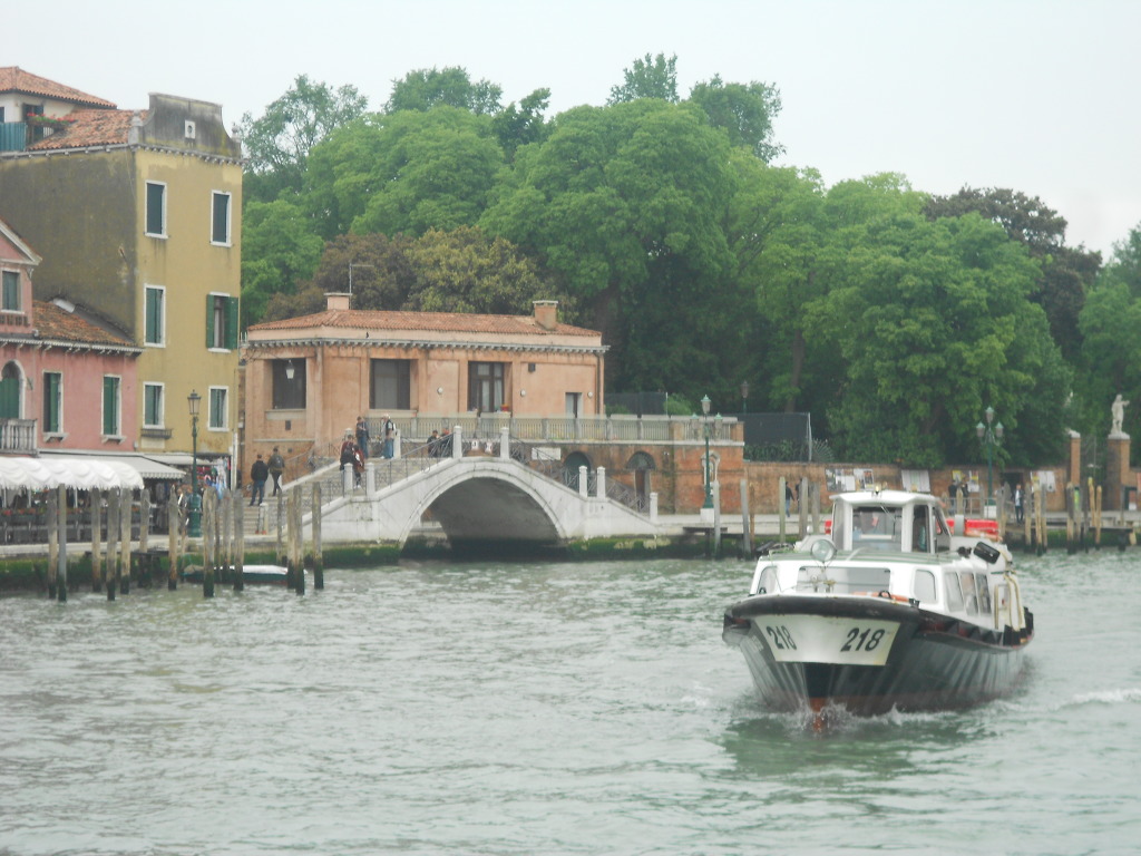 더블클릭을 하시면 이미지를 수정할 수 있습니다