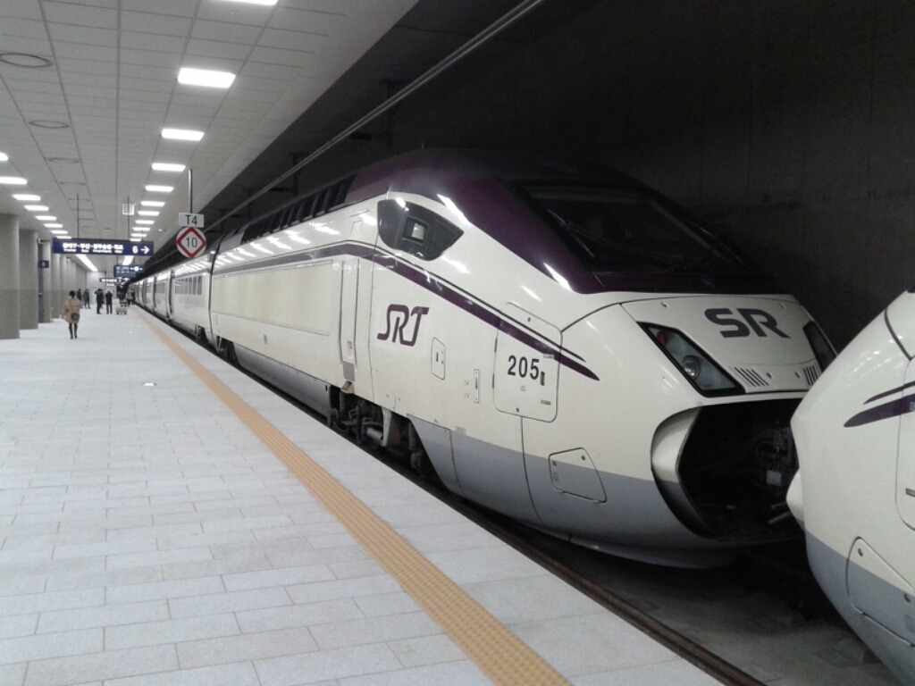 [SRT] 사진들~ - 철도차량 (고속,일반) - Rail+ 철도동호회