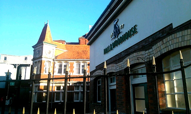 더블클릭을 하시면 이미지를 수정할 수 있습니다