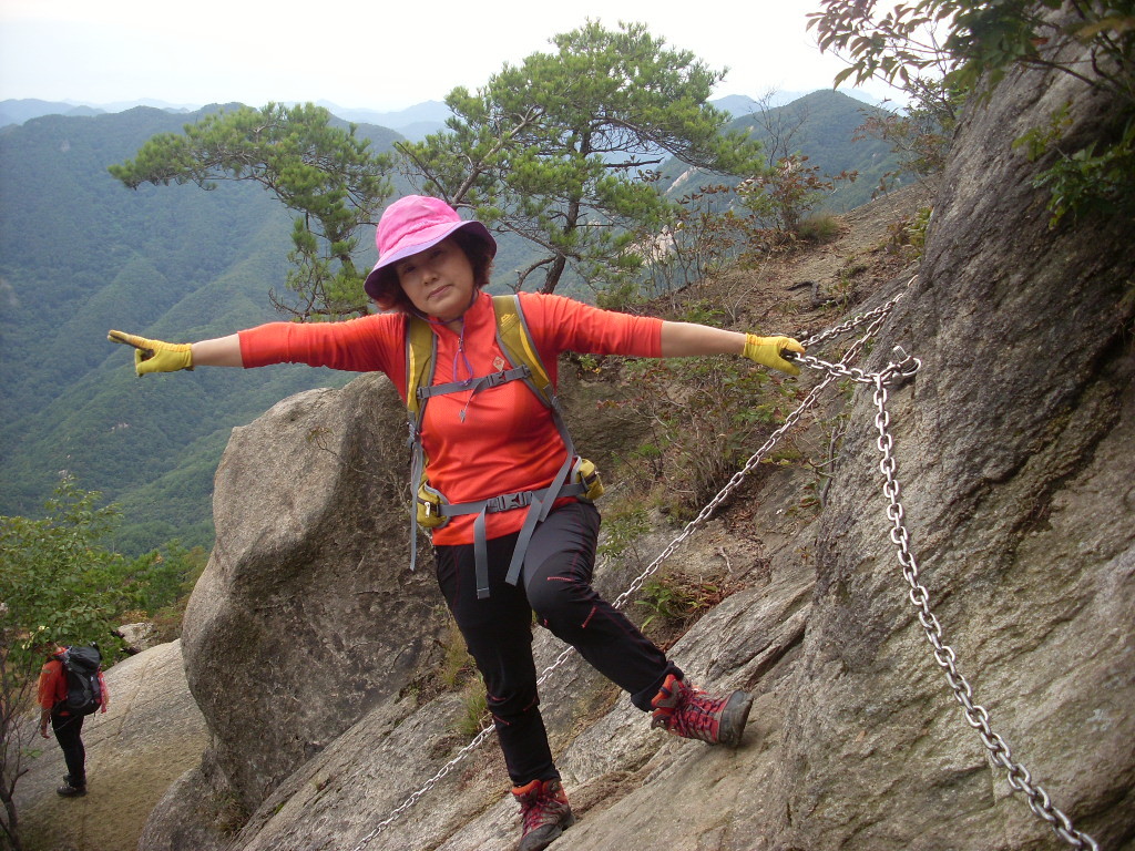 더블클릭을 하시면 이미지를 수정할 수 있습니다