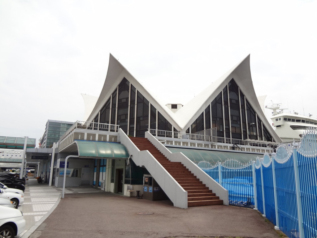 하야부사의 첫번째 일본여행 (큐슈에 가다)] ＜제2장＞ 대한민국을 떠나 일본으로 - 6화: 부산 자유관광이라고 쓰고 부산지하철  맛보기라고 읽는다 - 하야부사의 Roller Coaster, 2013 - 일본철도연구회