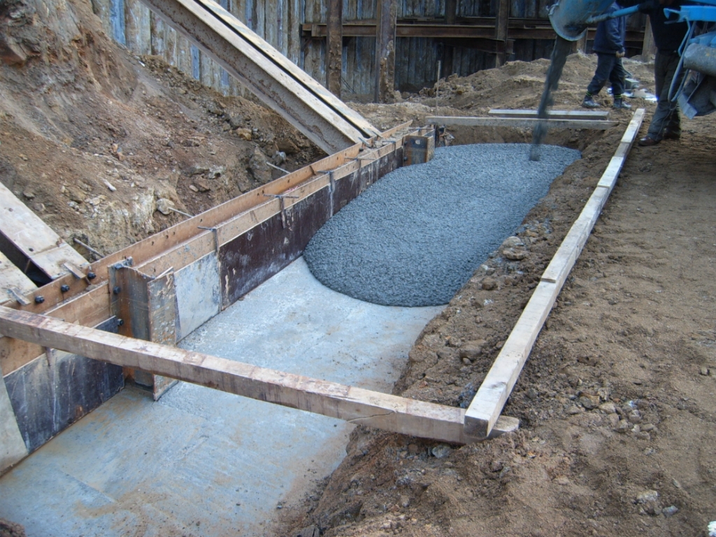 흙막이 가시설 8. 렉카 설치