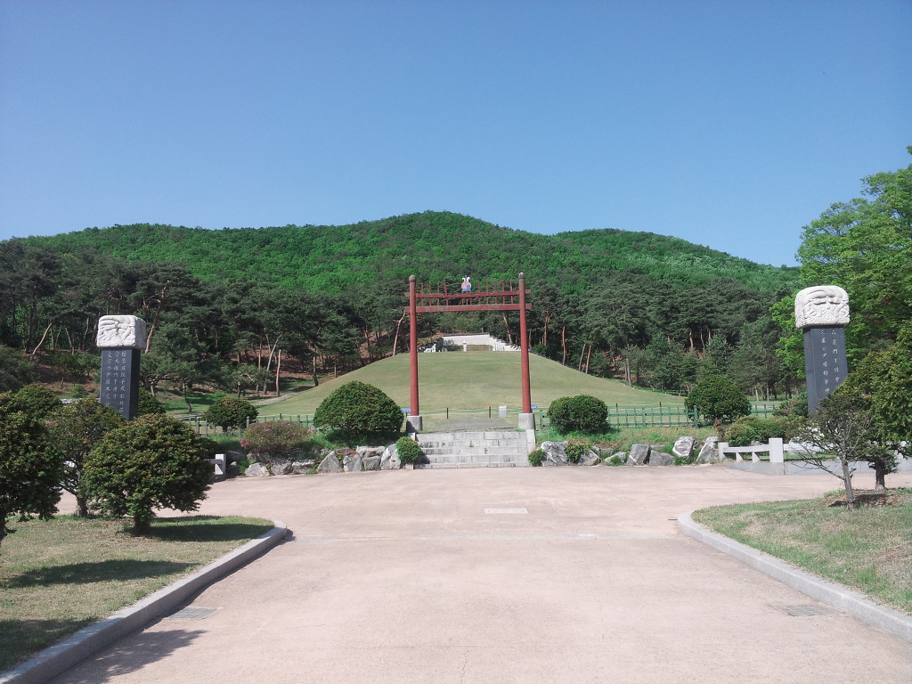 더블클릭을 하시면 이미지를 수정할 수 있습니다